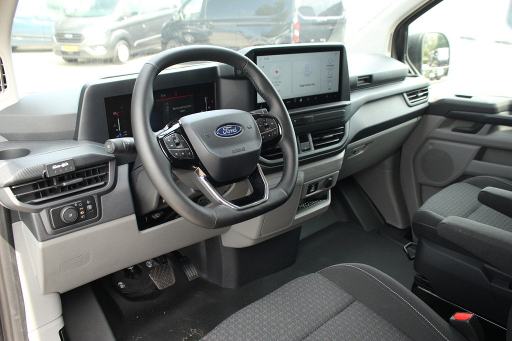 Ford Transit Custom 320 2.0TDCI 170pk Automaat | L2H1 Trend DC | 4x4 | AWD | L+R Zijdeur | Stoel + Stuurverwarming | Keyless | Carplay/Android | Lease 878,- p/m 14