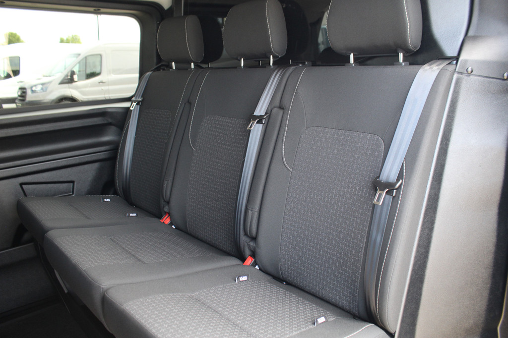 Ford Transit Custom 320 2.0TDCI 170pk Automaat | L2H1 Trend DC | 4x4 | AWD | L+R Zijdeur | Stoel + Stuurverwarming | Keyless | Carplay/Android | Lease 878,- p/m 16