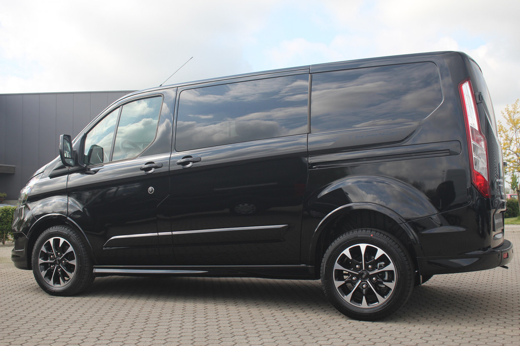 Ford Transit Custom 320 2.0TDCI 170pk L1H1 Sport DC | Automaat | L+R Zijdeur | Airco | Cruise | Camera | Navi | Lease 788,- p/m 12