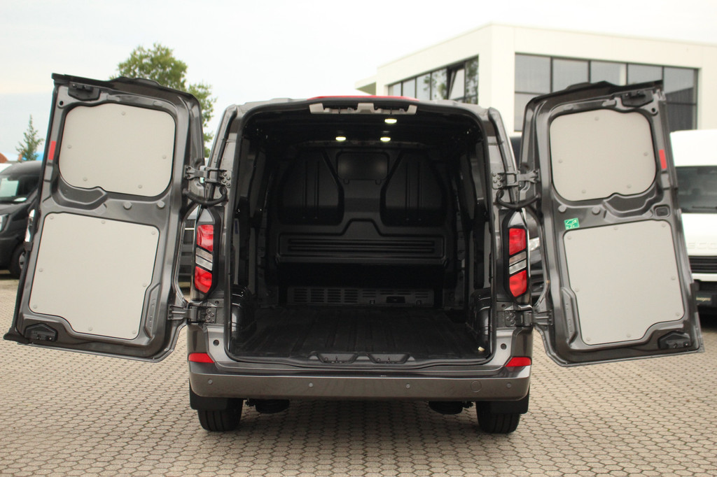 Ford Transit Custom 320 2.0TDCI 170pk L2H1 Limited | Automaat | LED | Adaptive cruise | Sync 4 13 | BLIS | Keyless | Camera | LMV | Lease 771,- p/m 9