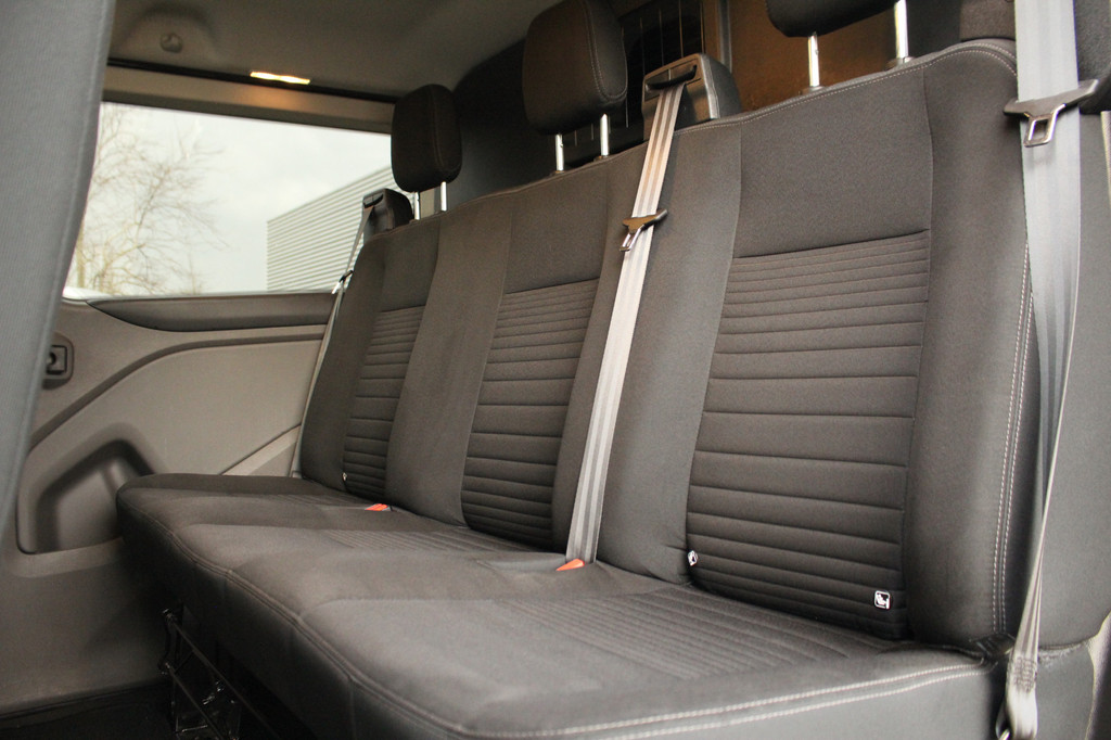 Ford Transit Custom 320 2.0TDCI 170pk L2H1 Limited DC | Automaat | L+R Zijdeur | Trekhaak | Camera | Carplay/Android | | Lease 537,- p/m 17