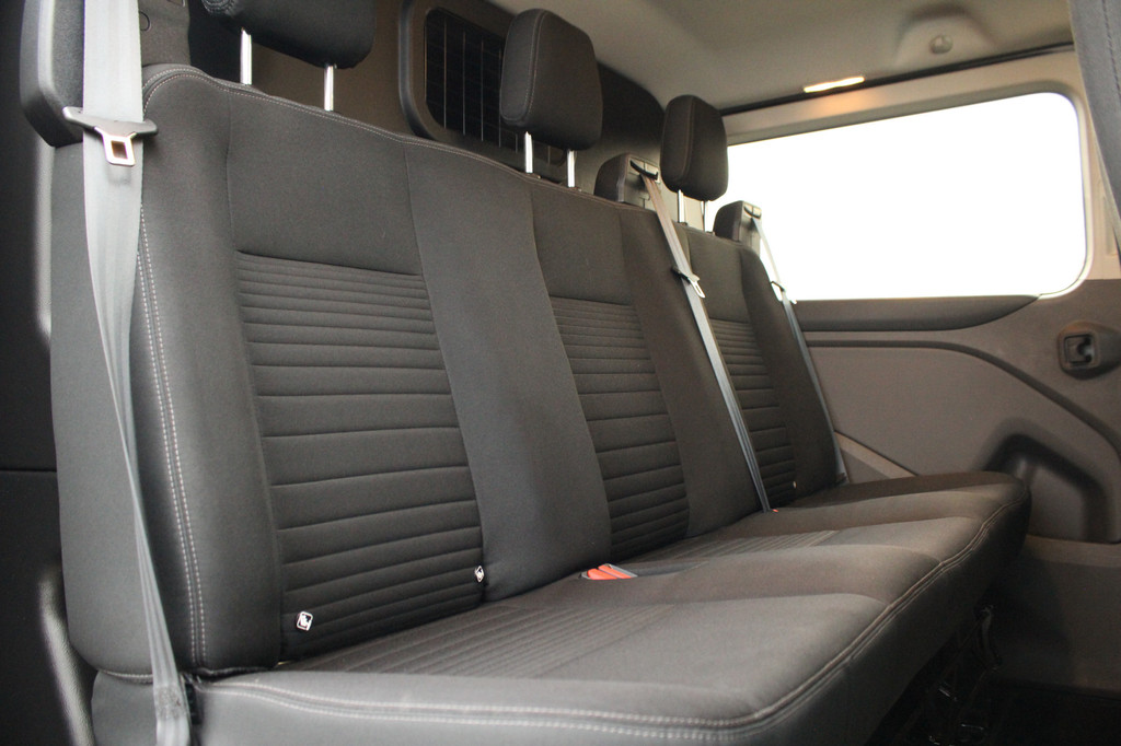 Ford Transit Custom 320 2.0TDCI 170pk L2H1 Limited DC | Automaat | L+R Zijdeur | Trekhaak | Camera | Carplay/Android | | Lease 537,- p/m 18