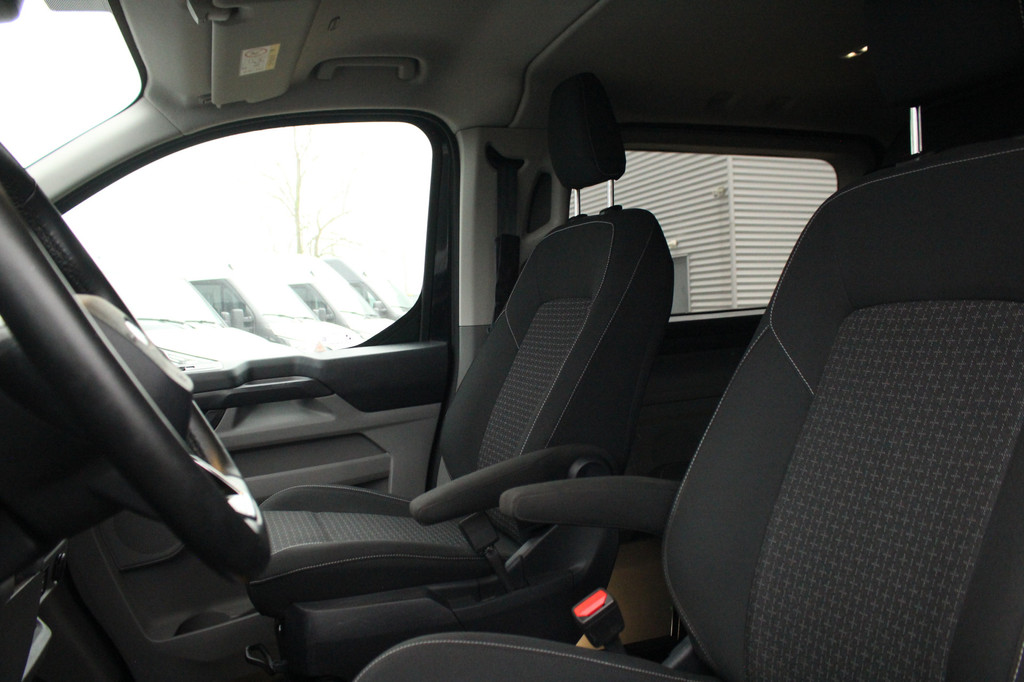 Ford Transit Custom 320 2.0TDCI 170pk L2H1 Trend DC | L+R Zijdeur | Trekhaak | Carplay/Android | Camera | Lease 753,- p/m 16