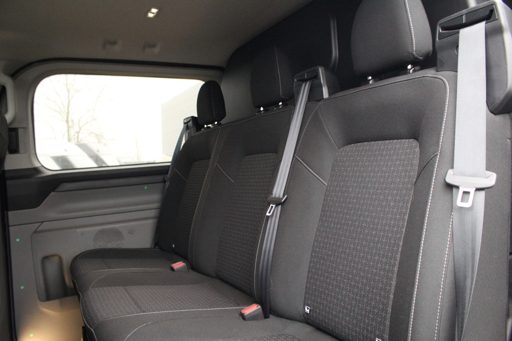 Ford Transit Custom 320 2.0TDCI 170pk L2H1 Trend DC | L+R Zijdeur | Trekhaak | Carplay/Android | Camera | Lease 753,- p/m 20