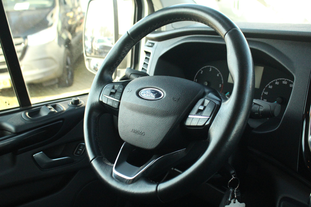 Ford Transit Custom 320 2.0TDCI 185pk L2H1 Sport | Automaat | Trekhaak | Camera | Carplay/Android | Lease 501,- p/m 19