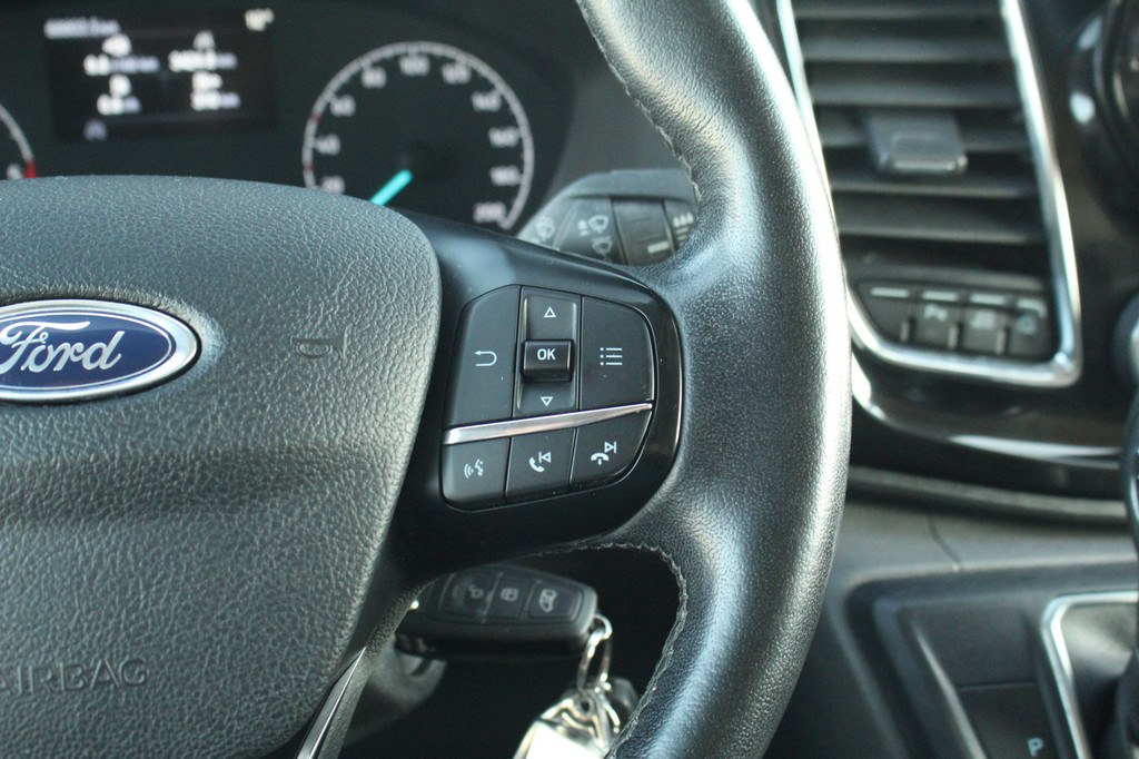 Ford Transit Custom 320 2.0TDCI 185pk L2H1 Sport | Automaat | Trekhaak | Camera | Carplay/Android | Lease 501,- p/m 21