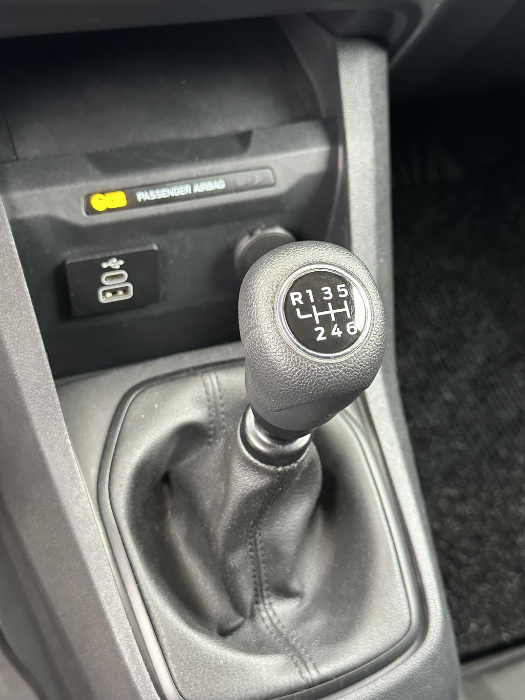 Ford Transit connect 1.5 EcoBlue Trend NIEUW MODEL! Airco|Cruise|LMV connect 11