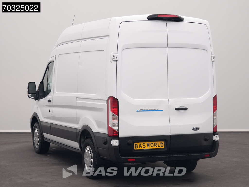 Ford e-Transit 184pk Elektrisch 68kWh 317km WLTP L2H3 Hoog Dak Navi Airco Cruise Parkeersensoren v+a SYNC4-Display CarPlay L2 Airco Cruise control 7
