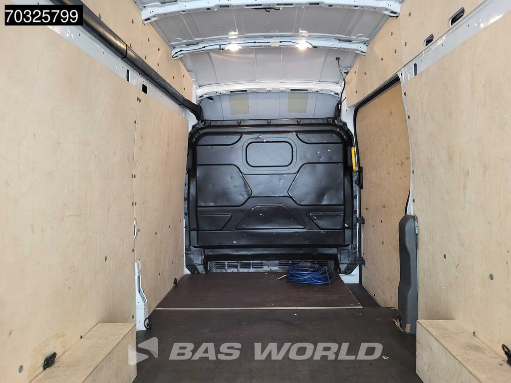 Ford e-Transit 184pk Elektrisch 68kWh 317km WLTP L4H3 Hoog Dak Navi Airco Cruise Parkeersensoren v+a SYNC4-Display CarPlay L4 Jumbo Airco Cruise control 8