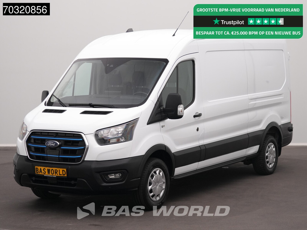 Ford e-Transit 184pk L3H2 L3 Elektrisch 68kWh 317km WLTP Navi Airco Cruise Parkeersensoren v+a SYNC4-Display CarPlay Airco Cruise control