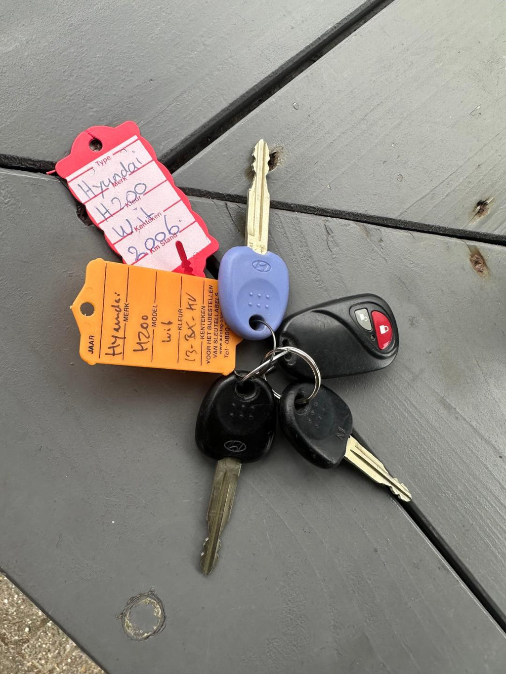 Hyundai H 200 2.5TCI,74kw,Luxe lang,AC,3-2006:1950,- EX 20