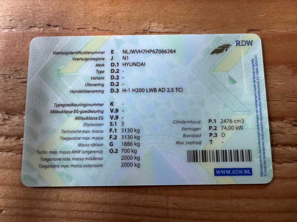 Hyundai H 200 2.5TCI,74kw,Luxe lang,AC,3-2006:1950,- EX 21
