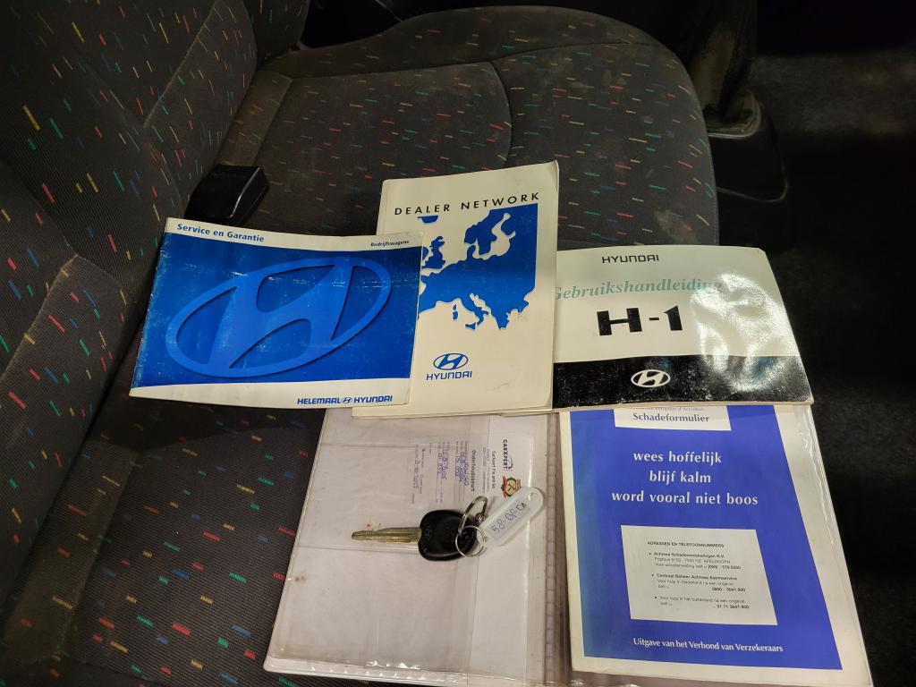 Hyundai H 200 2.5TD 80pk Trekhaak Apk tot 5-10-2025! 16