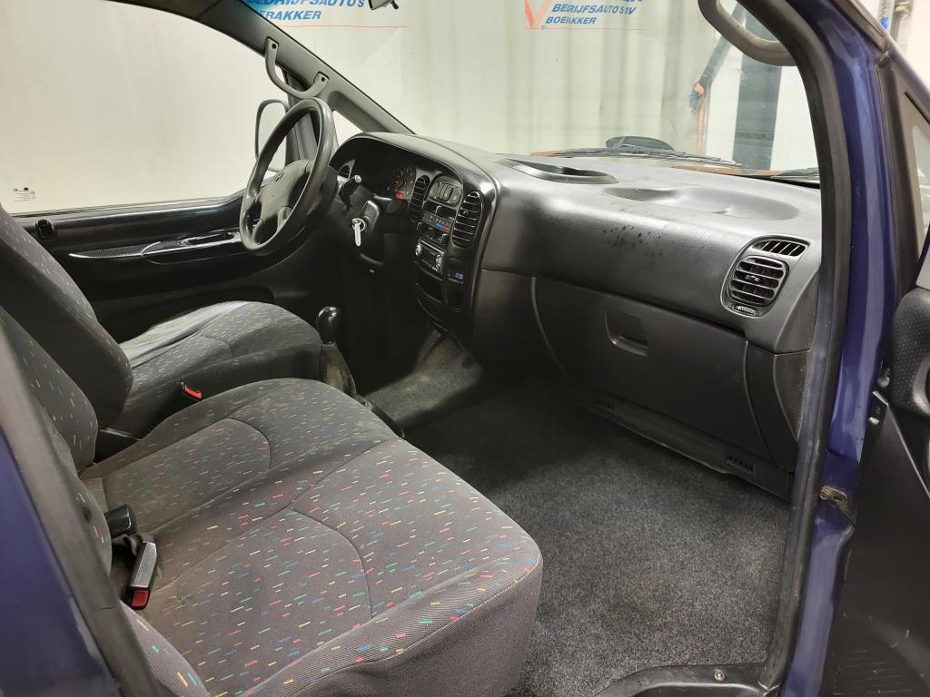 Hyundai H 200 2.5TD 80pk Trekhaak Apk tot 5-10-2025! 8