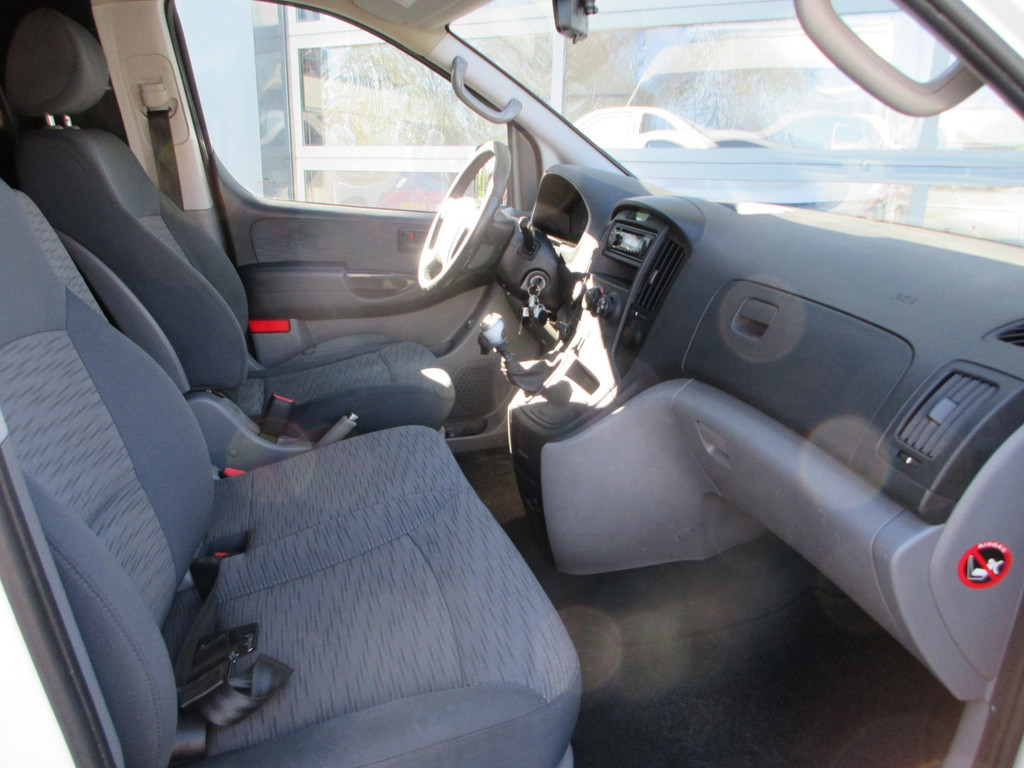 Hyundai H 300 2.5 CRDi 100kw, Euro 5, Airco. 8