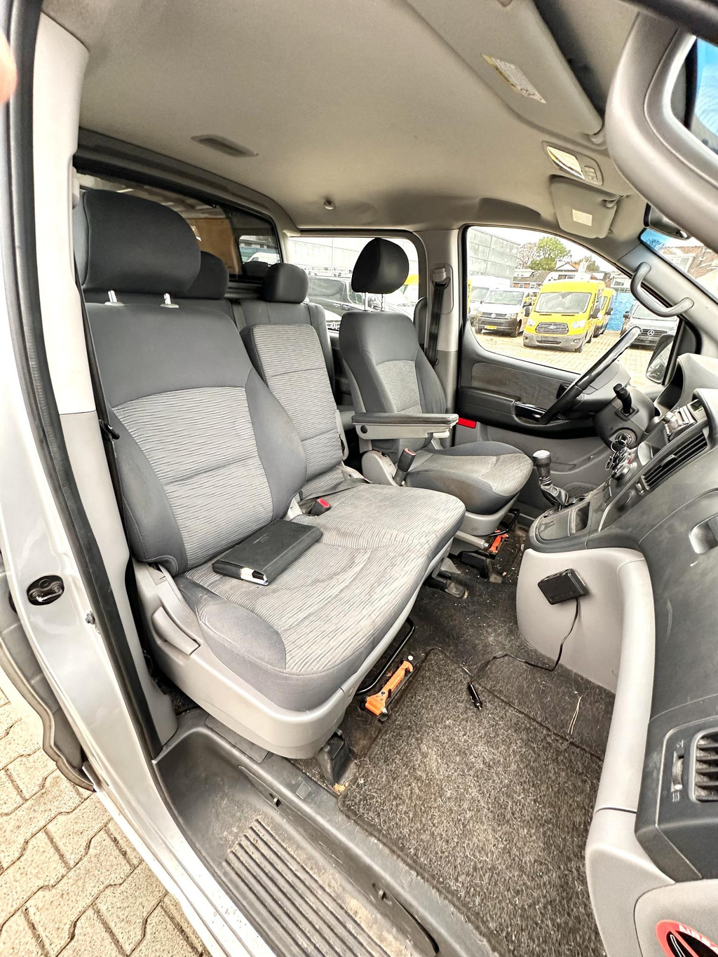 Hyundai H 300 2.5 CRDi Dynamic DC Dubbele cabine verstuiver defect 10