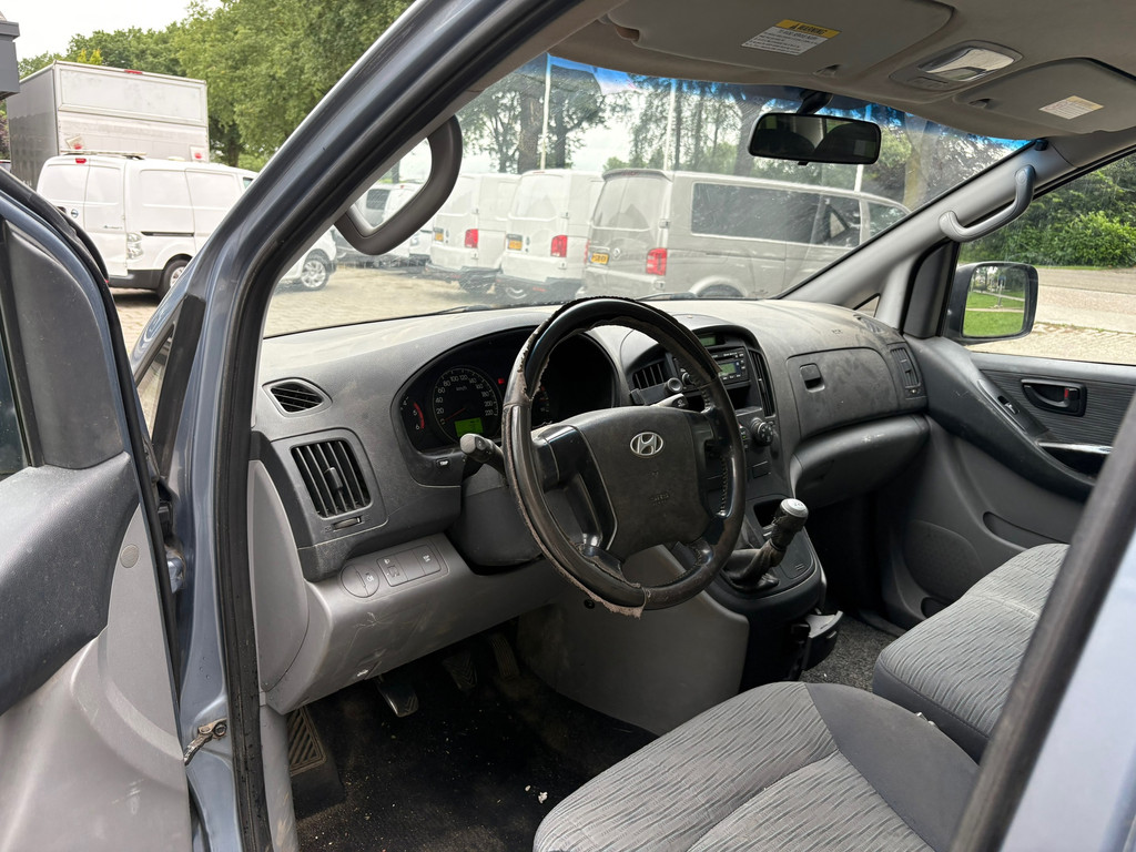 Hyundai H 300 2.5 CRDi Dynamic Dubbelcabine, Airco, trekhkaak *EXPORT* Renault Trafic, Volkswagen Transporter, Opel Vivaro, Hiace 10
