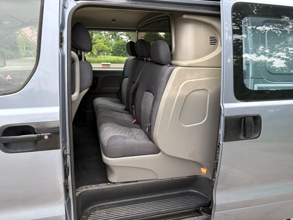 Hyundai H 300 2.5 CRDi Dynamic Dubbelcabine, Airco, trekhkaak *EXPORT* Renault Trafic, Volkswagen Transporter, Opel Vivaro, Hiace 12