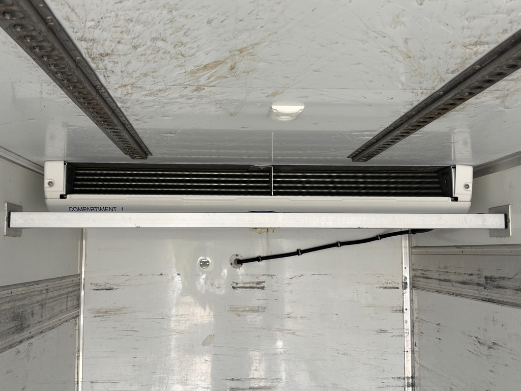 Iveco 120E Koel-Vries Transport Carrier easycold|EURO6|laadklep|zijdeuren|achterdeuren|airco|achteruitrijcamera|cruise 12