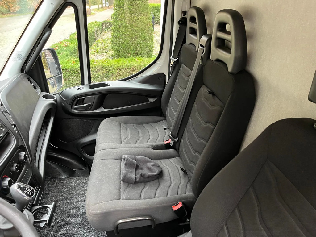 Iveco 35S13 2.3 HPI 35S13 HI-MATIC 10