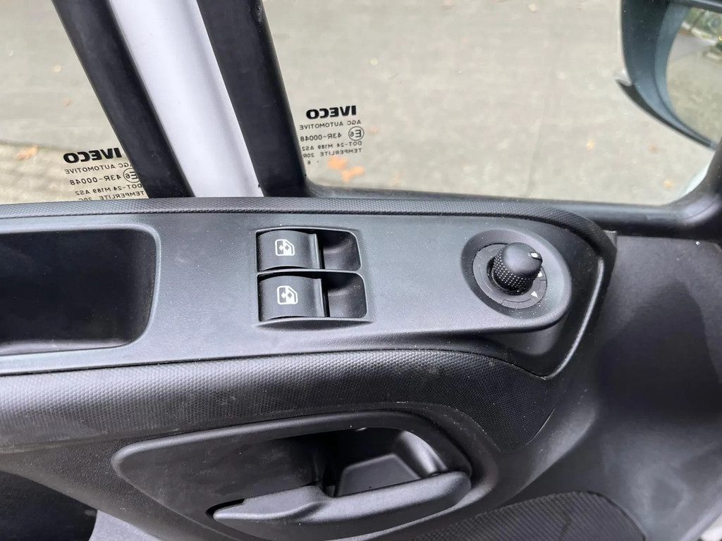 Iveco 35S13 2.3 HPI 35S13 HI-MATIC 8