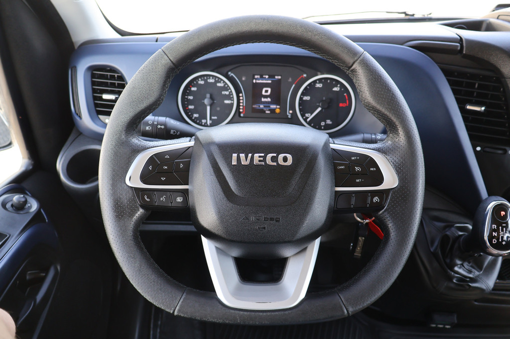 Iveco 35S21 Hi-Matic Automaat DC 3.5T Trekhaak 18
