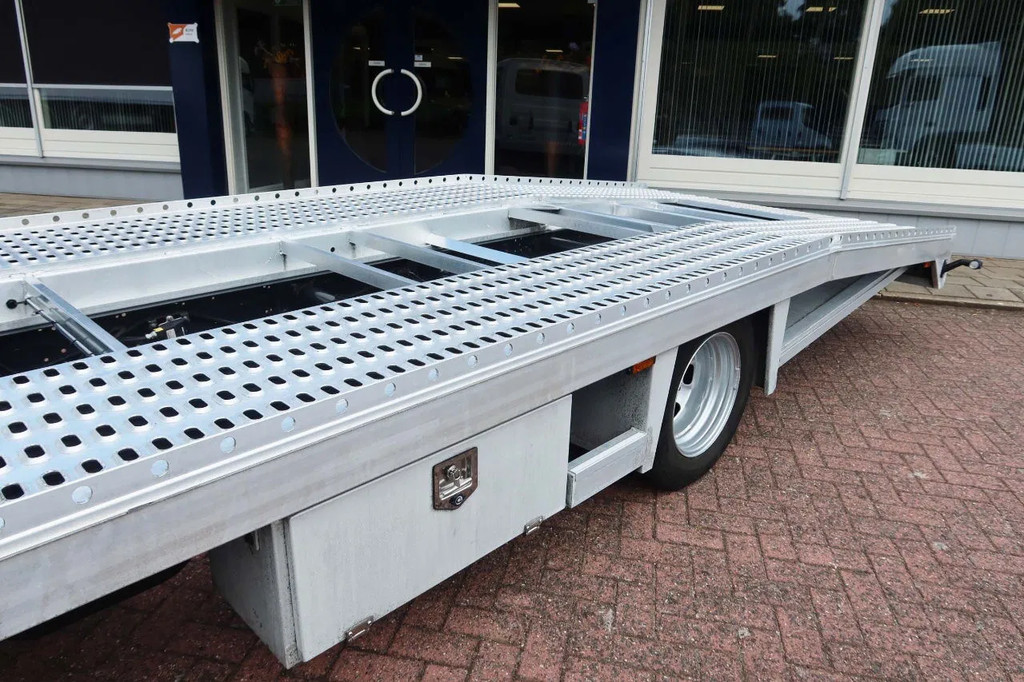 Iveco 40 C 18 Luchtering 3.0 L motor Tijhof opbouw 15