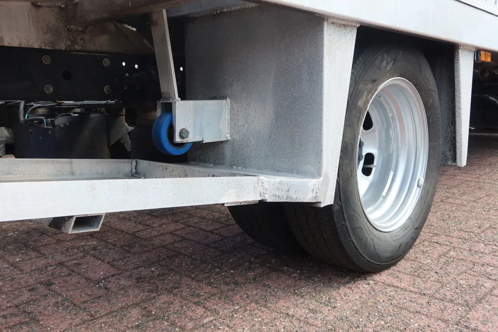 Iveco 40 C 18 Luchtering 3.0 L motor Tijhof opbouw 16