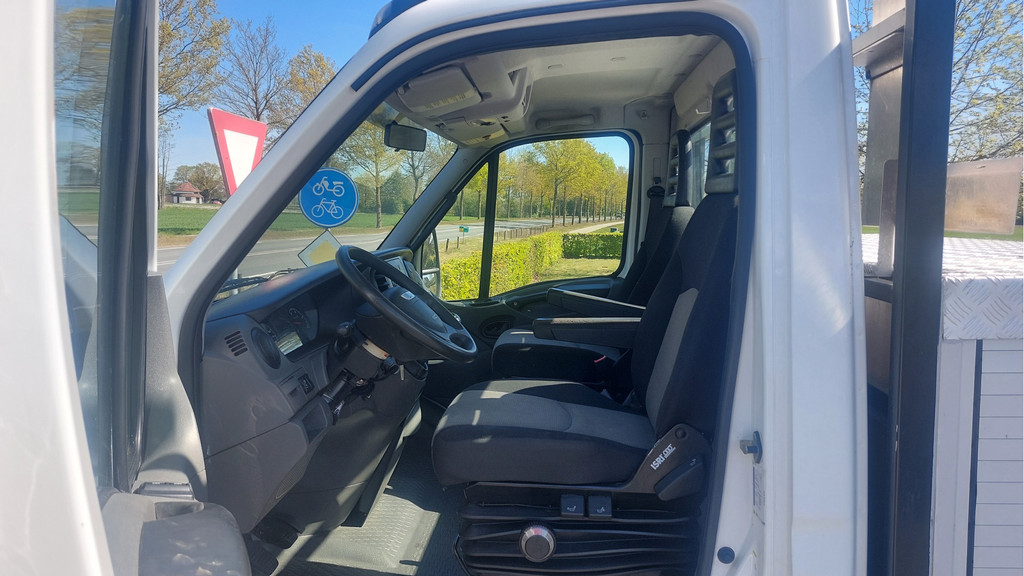 Iveco 50C14G Daily CLIMA/KRAAN BJ 2013 9