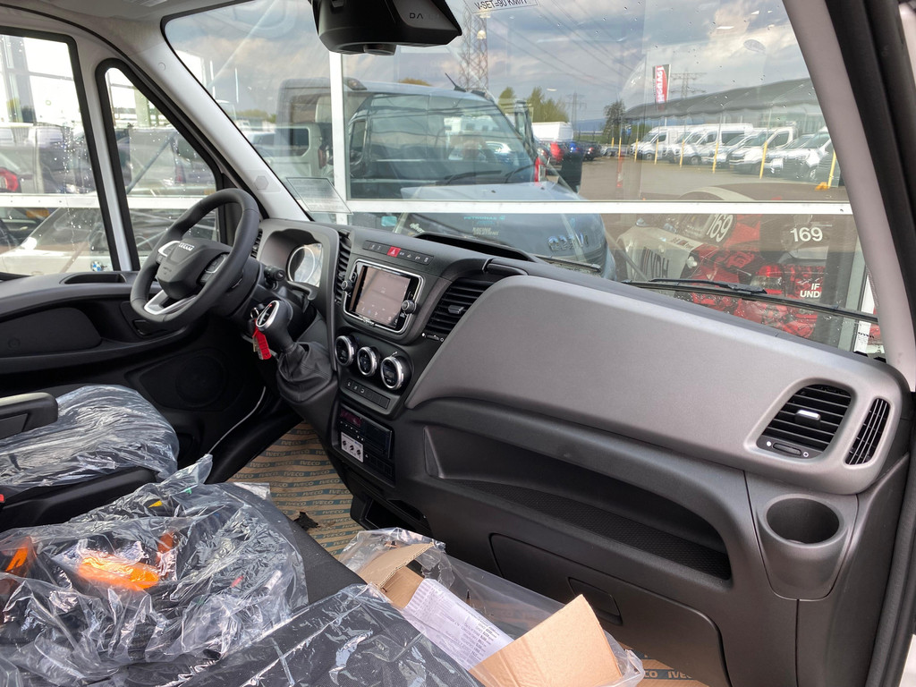 Iveco 50C18 3.750wb RWD Hi-Matic 8T automaat 129kw/176pk BPM VRIJ | PRIJS BESPREEKBAAR IVM OMBOUW 9