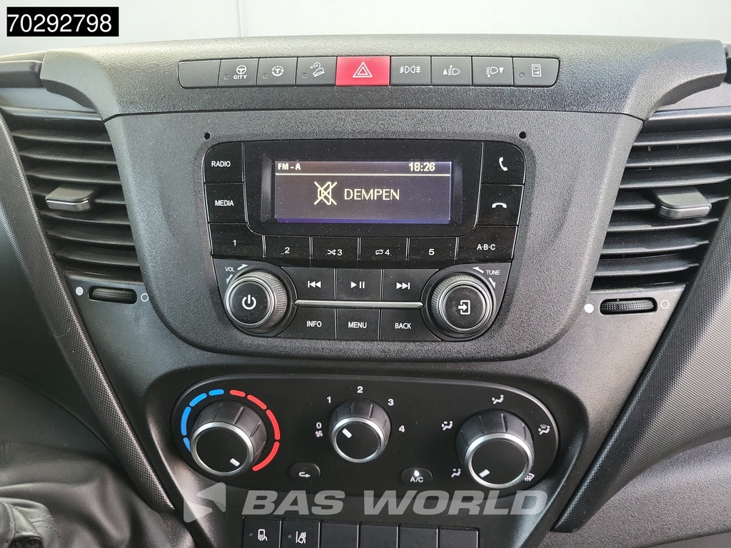 Iveco 60C18 3.0L Automaat Laadklep 180PK Schuifzeilen Zeilen Airco Cruise DHollandia Euro6 Schuifzeil Koffer Gesloten laadbak Airco Cruise control 10