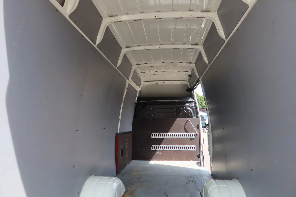 Iveco 70-C 18 Automaat L3H3 C RIJBEWIJS 16