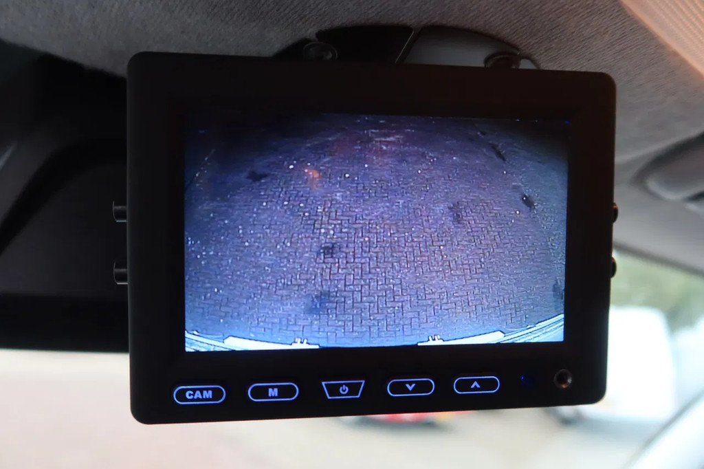 Iveco 72 C 180 bak + Dhollandia klep 1000 KG 3.0 L motor 17