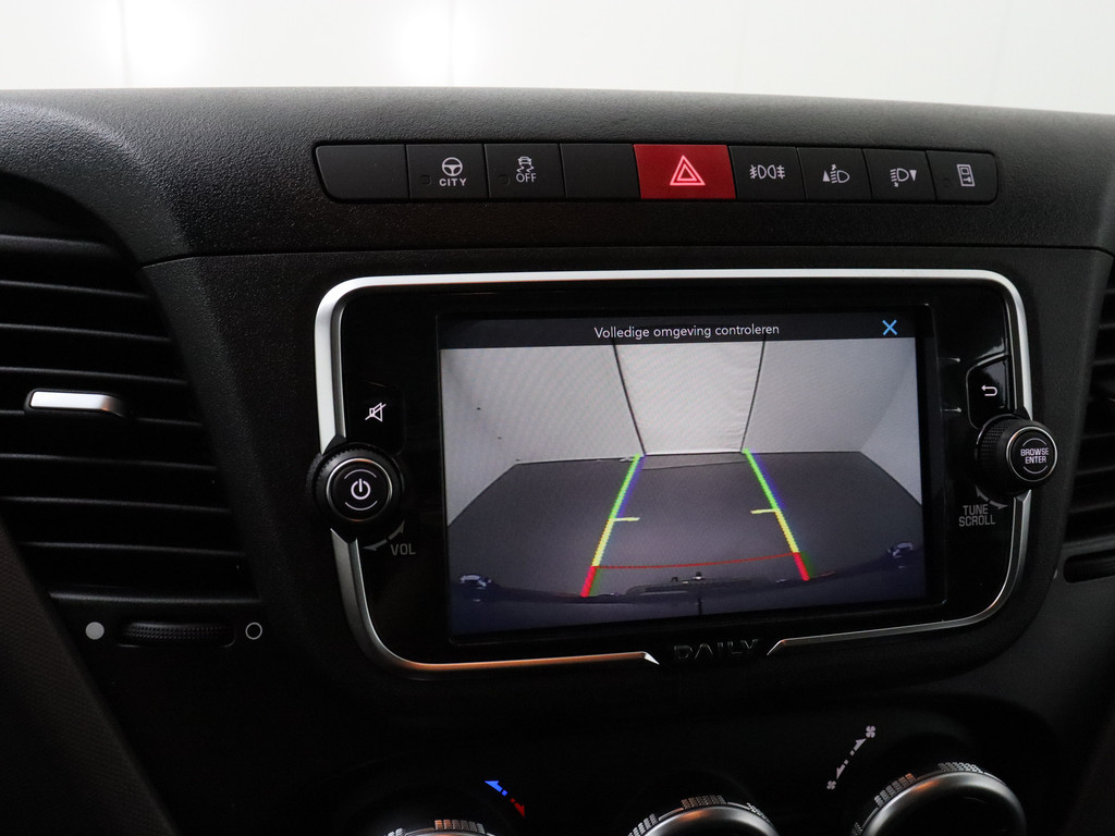 Iveco Daily 35-180PK Hi matic Automaat L2H2 | | Navigatie | Camera | Cruise | Led | 3500Kg Trekhaak | BPM Vrij 18