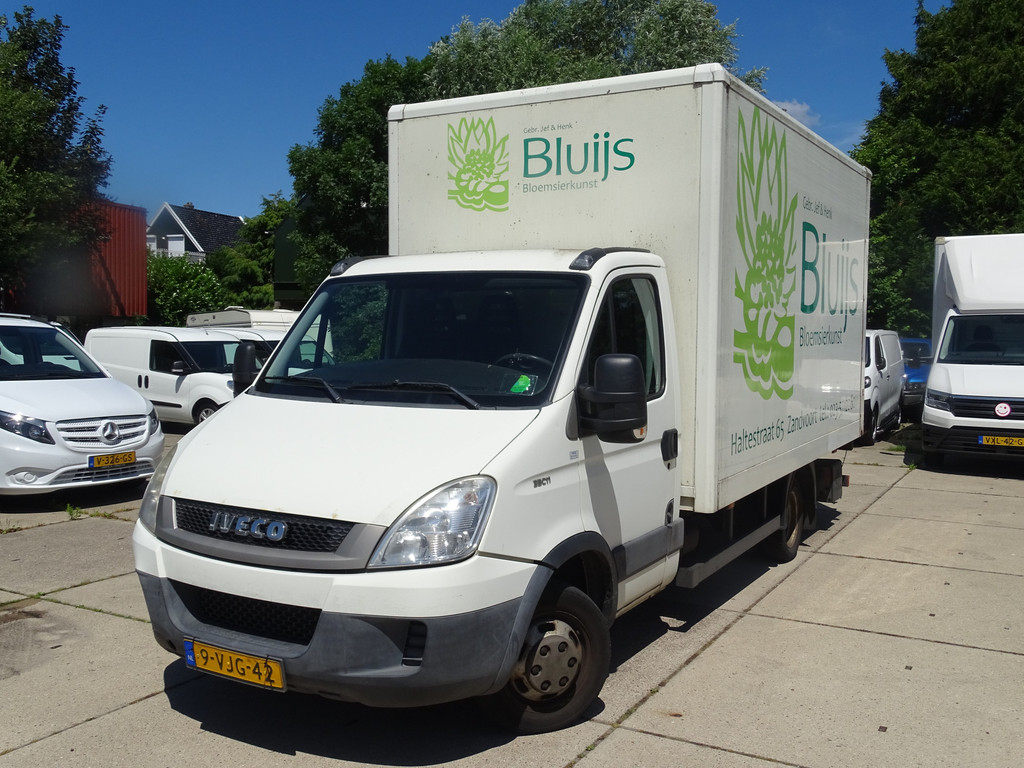 Iveco Daily 35C11 375 18