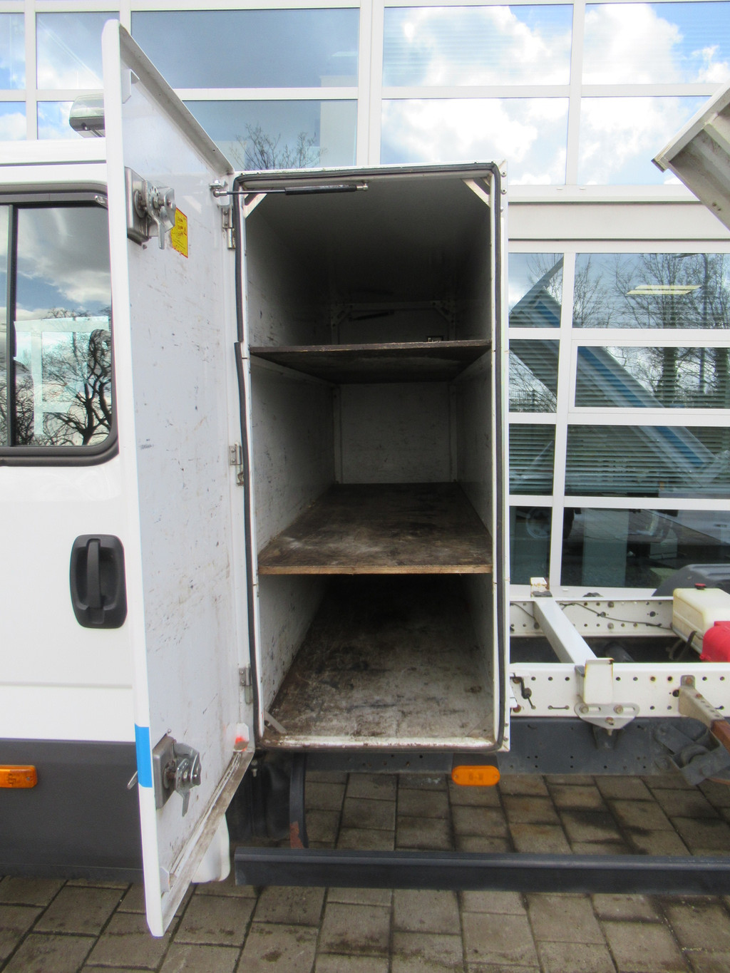 Iveco Daily 35C14D 2.3 100KW EURO6 410 DOKA Dubbelcabine Kipper + Kist / Box 14