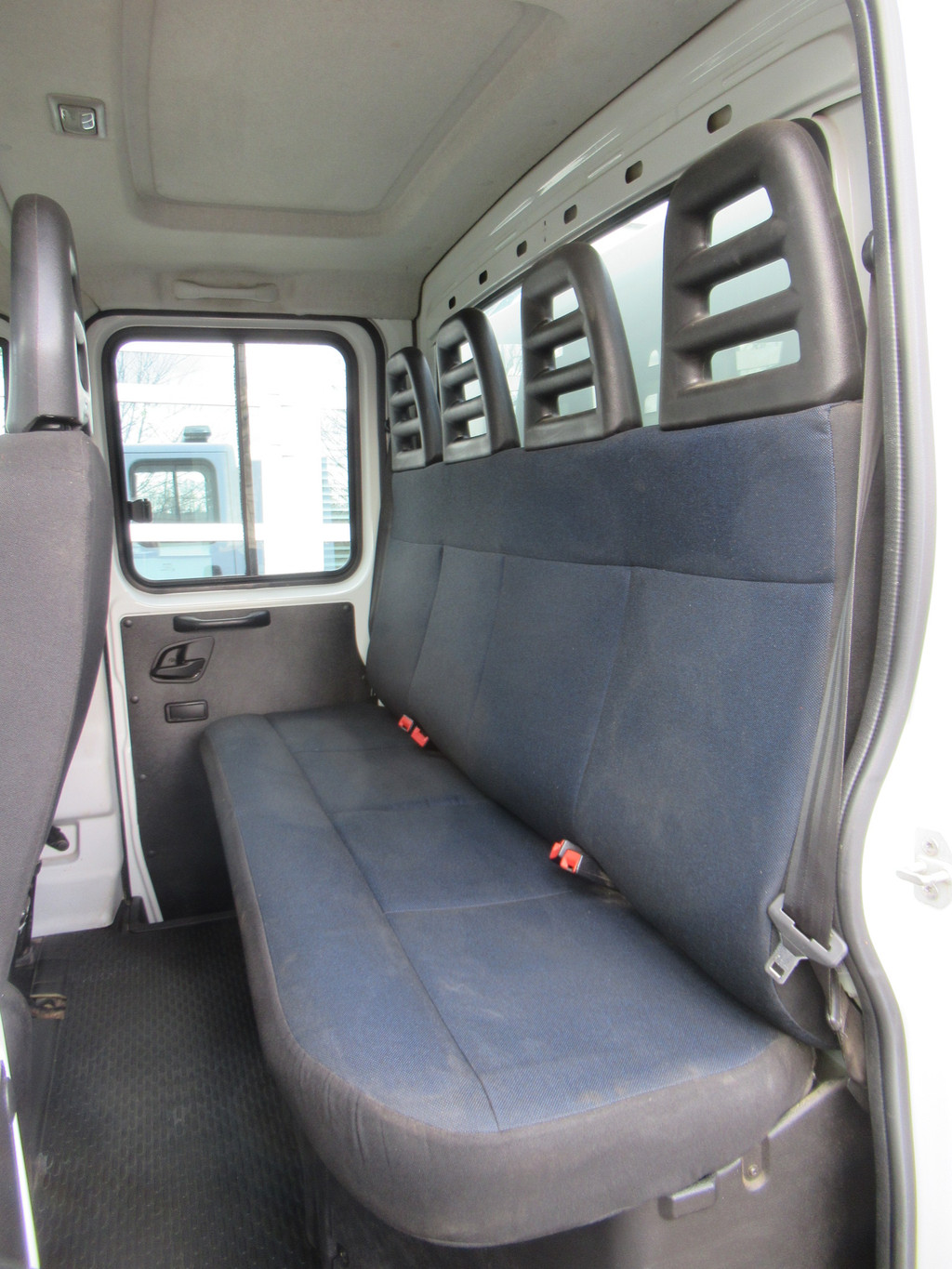 Iveco Daily 35C14D 2.3 100KW EURO6 410 DOKA Dubbelcabine Kipper + Kist / Box 8