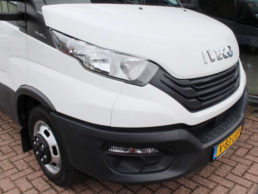 Iveco Daily 35C16 2.3 410 Bakwagen met Laadklep Dubellucht/Airco 13