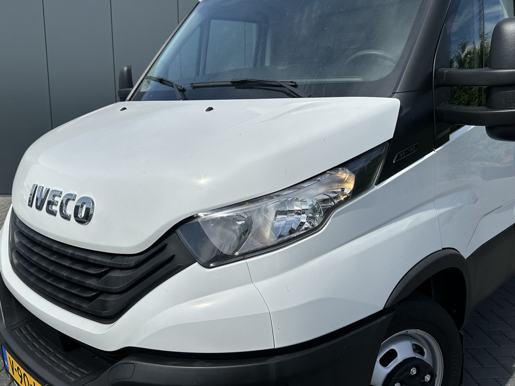 Iveco Daily 35C16 2.3 D 157 PK / ZEER NETJES !! / HYDRAULISCHE LAADKLEP / BAKWAGEN / 65.983 KM ! / AIRCO / DUBBELLUCHT / 3-ZITS 14