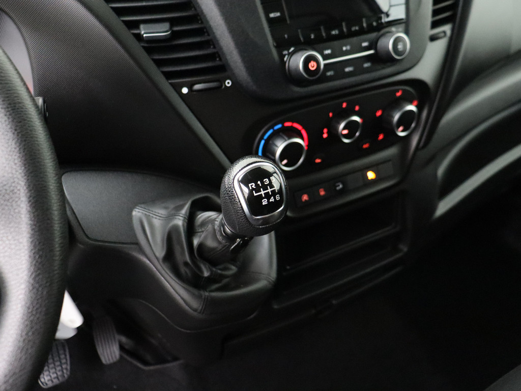 Iveco Daily 35C16 Bakwagen+Laadklep | Airco | 3-Persoons | 750Kg Laadklep 16