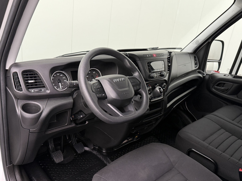 Iveco Daily 35C16 Bakwagen+Laadklep | Airco | 3-Persoons | 750Kg Laadklep 3