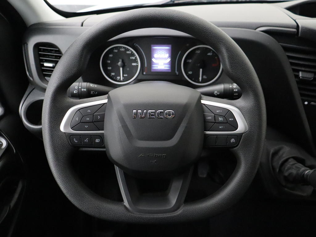 Iveco Daily 35C16 Bakwagen+Laadklep | Airco | Cruise | 3-Persoons 15
