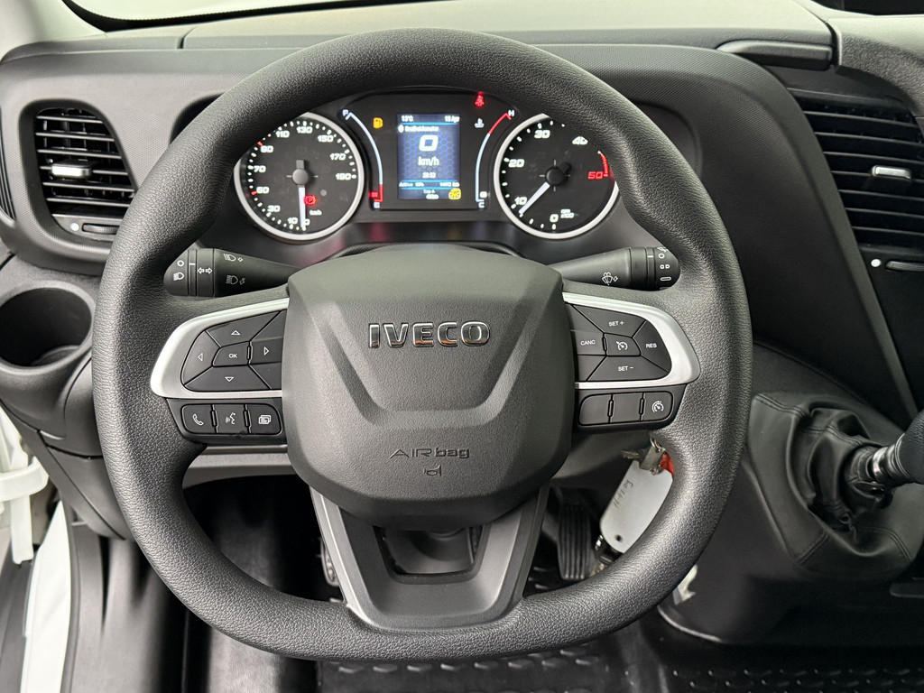 Iveco Daily 35C16 Bakwagen+Laadklep | Airco | Cruise | 3-Persoons 15