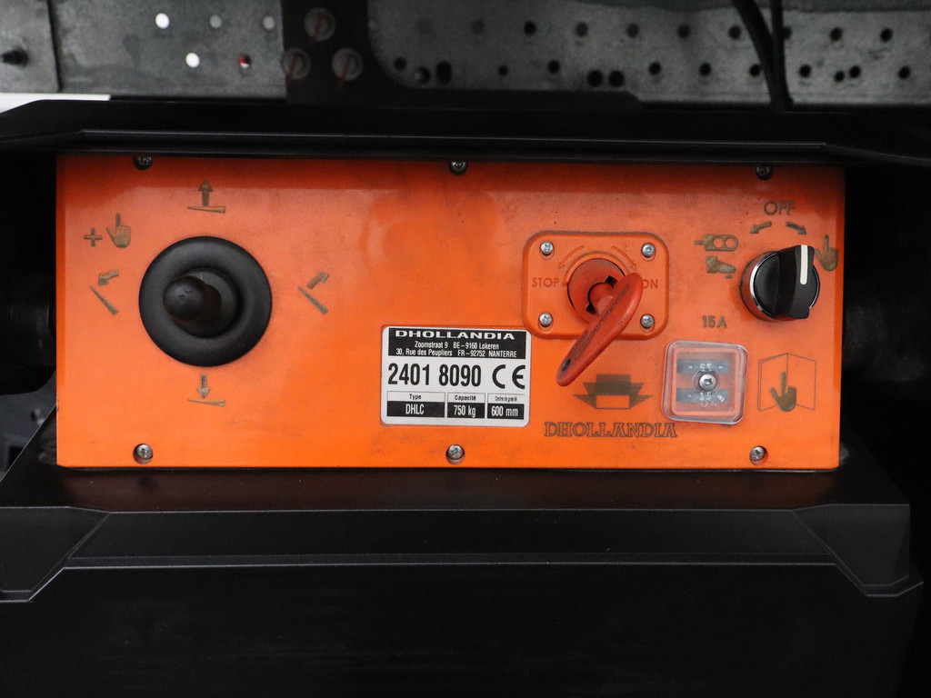 Iveco Daily 35C16 Bakwagen+Laadklep | Airco | Cruise | 3-Persoons | Dakspoiler 20