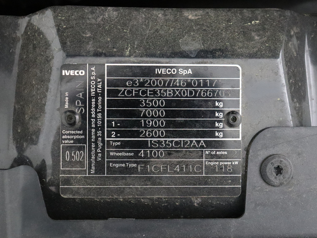 Iveco Daily 35C16 Bakwagen+Laadklep | Airco | Cruise | 3-Persoons | Dakspoiler 21