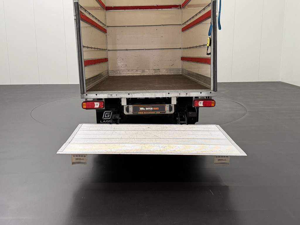 Iveco Daily 35C16 Bakwagen | Laadklep | Dakspoiler | Airco | Cruise | 3-Zits | 5