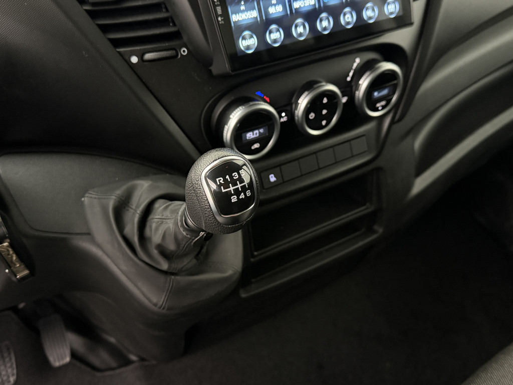 Iveco Daily 35C16 Bakwagen+Laadklep | Multimedia | Camera | 3-Persoons | Airco 16