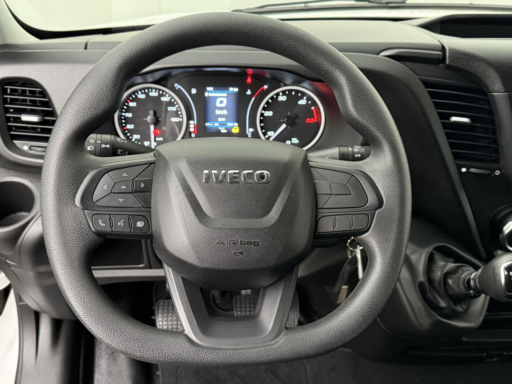 Iveco Daily 35C16 Bakwagen+Laadklep | Multimedia | Camera | Apple | Android | 3-Persoons | Airco 15