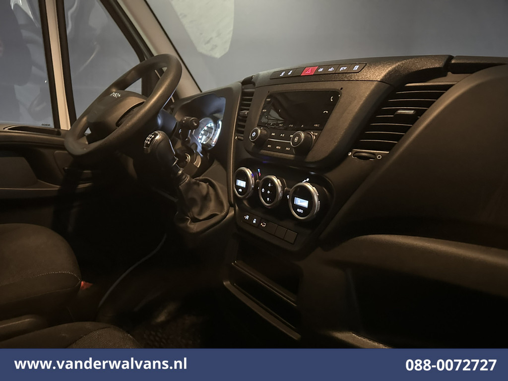 Iveco Daily 35C16H 157pk Bakwagen Dubbel Lucht Laadklep Euro6 Airco | 910kg laadvermogen Bijrijdersbank 11