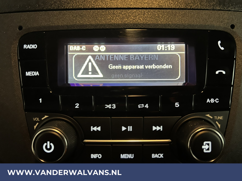 Iveco Daily 35C16V 157pk Bakwagen Laadklep Dubbel Lucht Euro6 Airco | Bijrijdersbank 3500kg trekvermogen 17